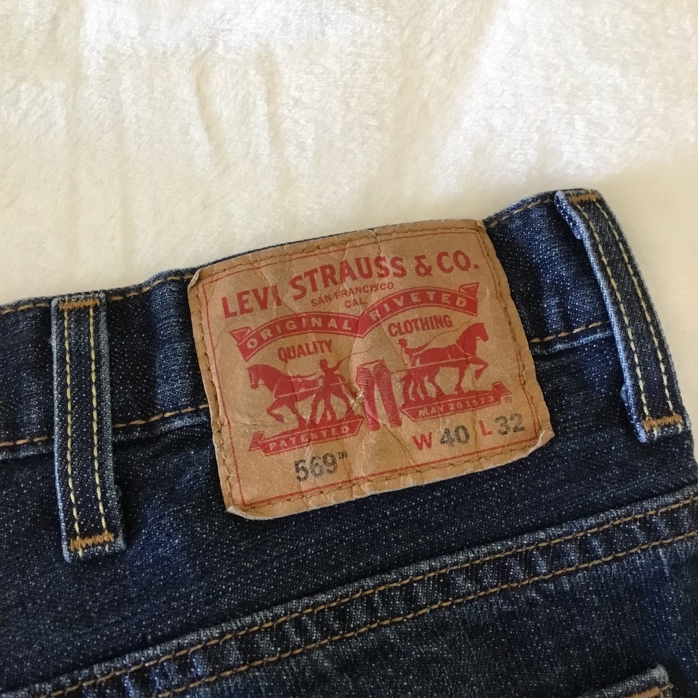 Levi's Relaxed Fit 569 Jeans - Loose Straight Dark Blue -40 x 32 EUC